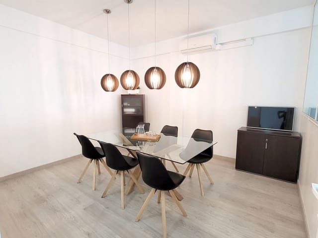 Commercieel te koop in San Eugenio, Adeje - € 90.000 (Ref: 9984005)