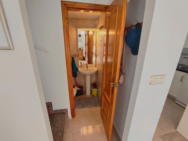 2 bedroom Townhouse for rent in Las Filipinas - € 850 (Ref: 10113417)