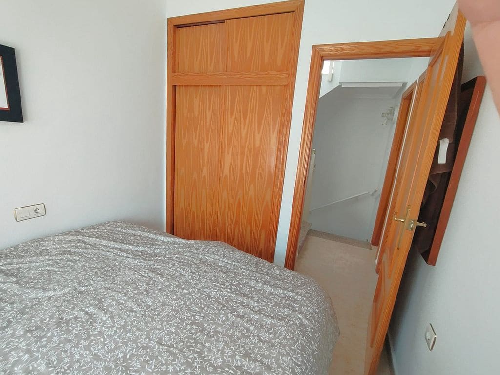 2 bedroom Townhouse for rent in Orihuela Costa - € 850 (Ref: 10113417)