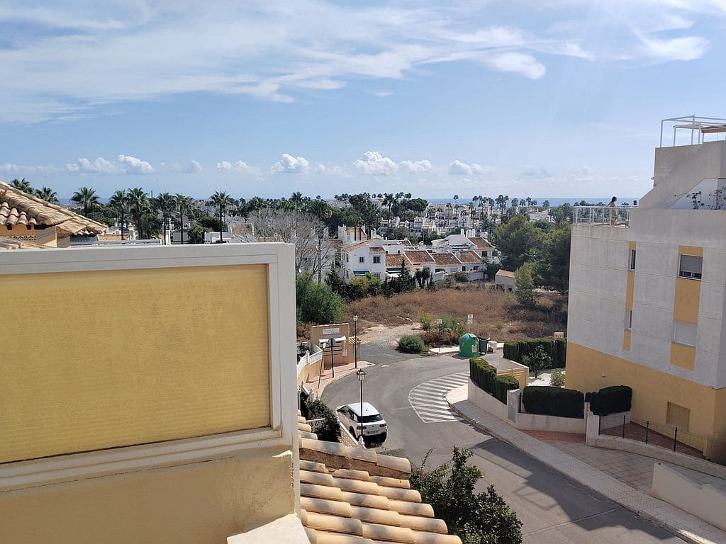 2 bedroom Townhouse for rent in Orihuela Costa - € 850 (Ref: 10113417)