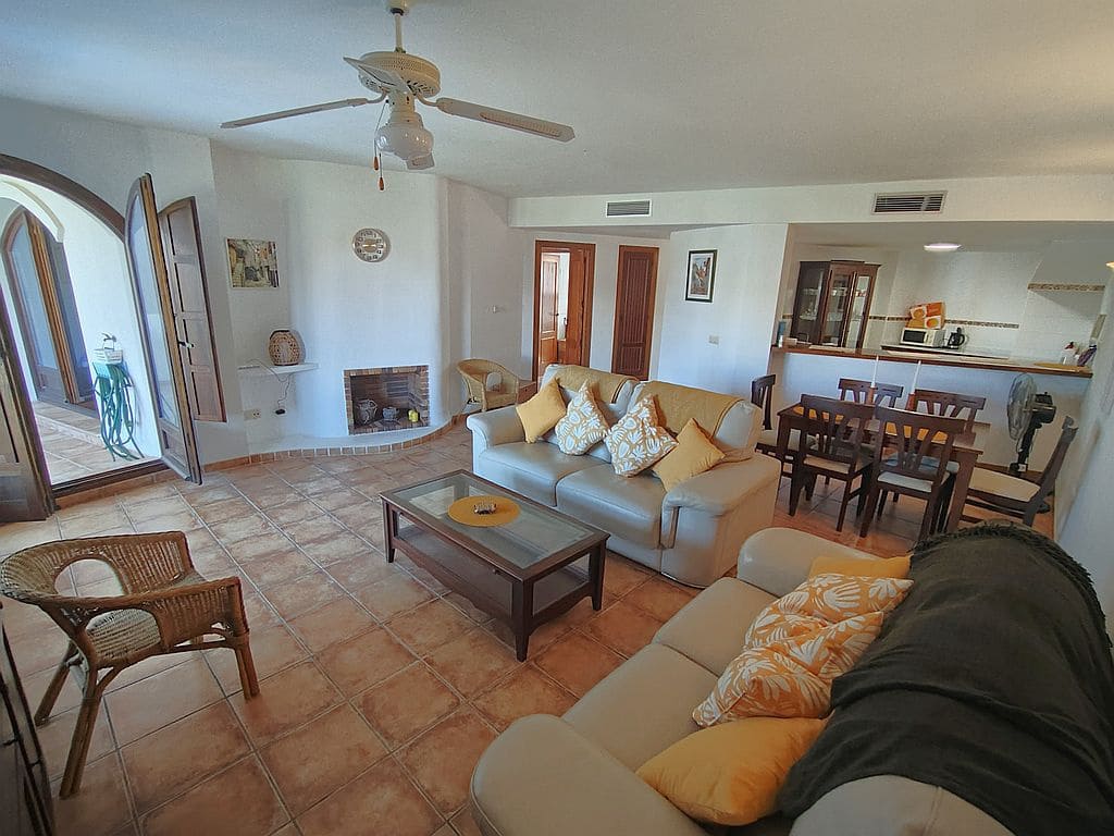 2 quarto Apartamento para venda em Punta Prima com piscina garagem - 195 000 € (Ref: 10185426)