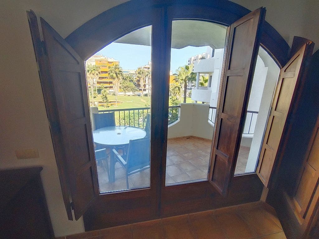 2 quarto Apartamento para venda em Punta Prima com piscina garagem - 195 000 € (Ref: 10185426)