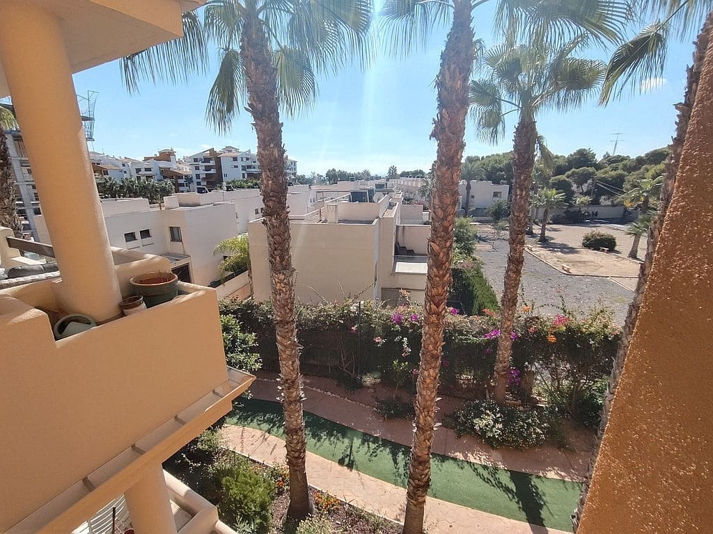 2 quarto Apartamento para venda em Punta Prima com piscina garagem - 195 000 € (Ref: 10185426)
