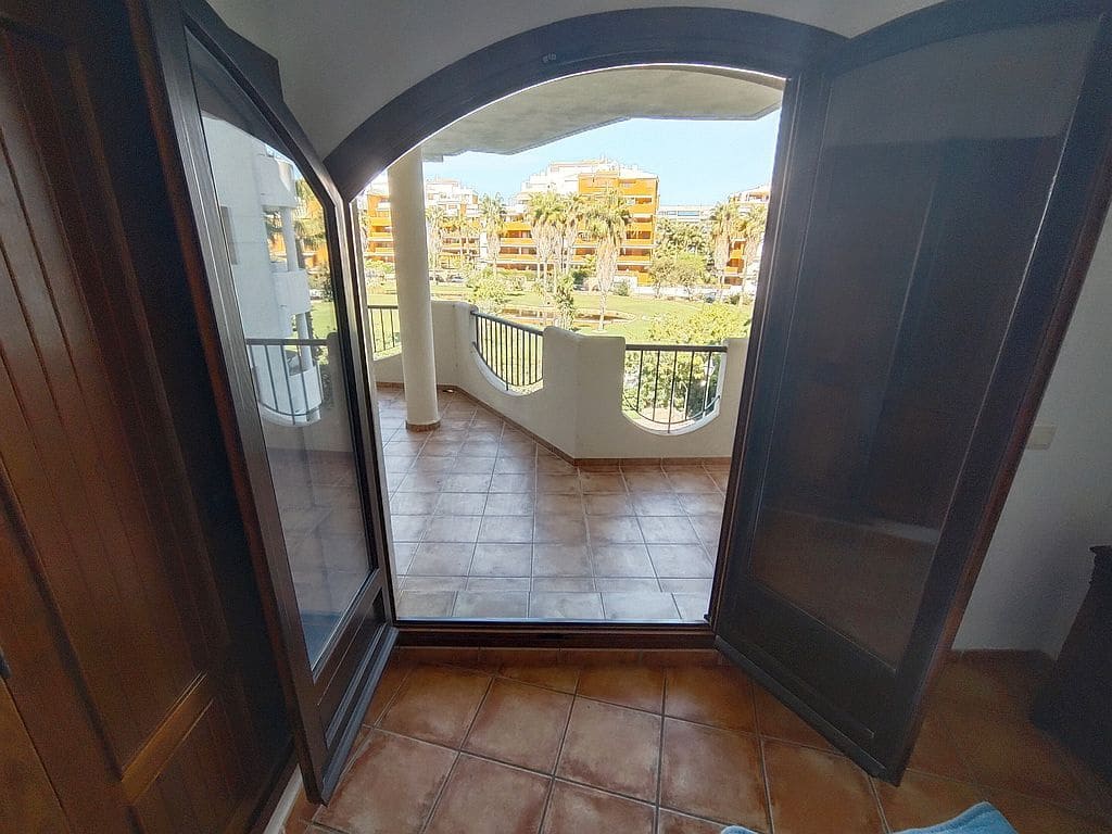2 quarto Apartamento para venda em Punta Prima com piscina garagem - 195 000 € (Ref: 10185426)