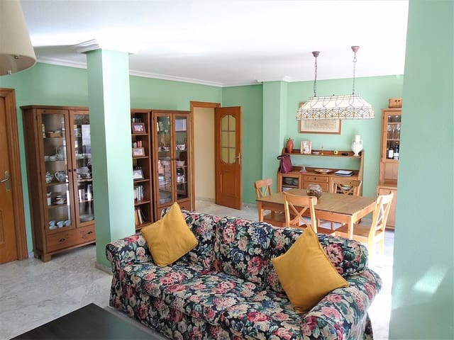 4 soveværelse Penthouse til salg i Las Piscinas Naturales, Torrevieja - € 298.950 (Ref: 7473646)