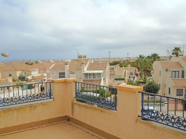 3 bedroom Townhouse for sale in Playa Flamenca, Orihuela with pool garage - € 299,000 (Ref: 8355683)