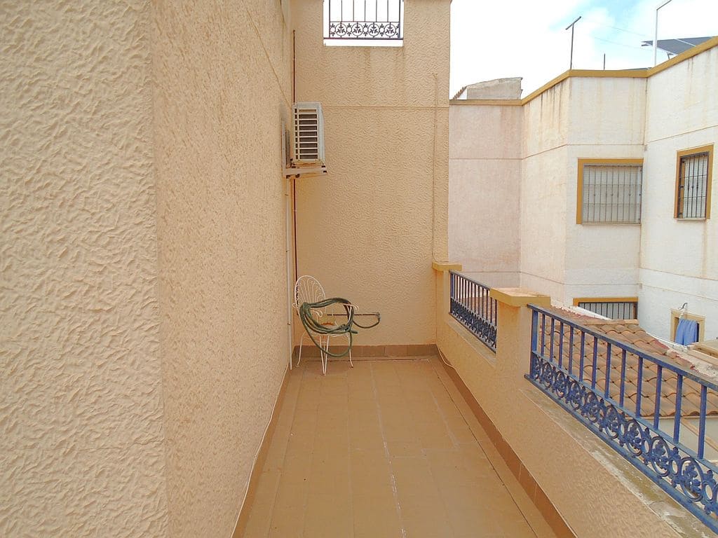 3 sypialnia Dom na sprzedaż w Playa Flamenca z basenem garażem - 299 000 € (Ref: 8355683)