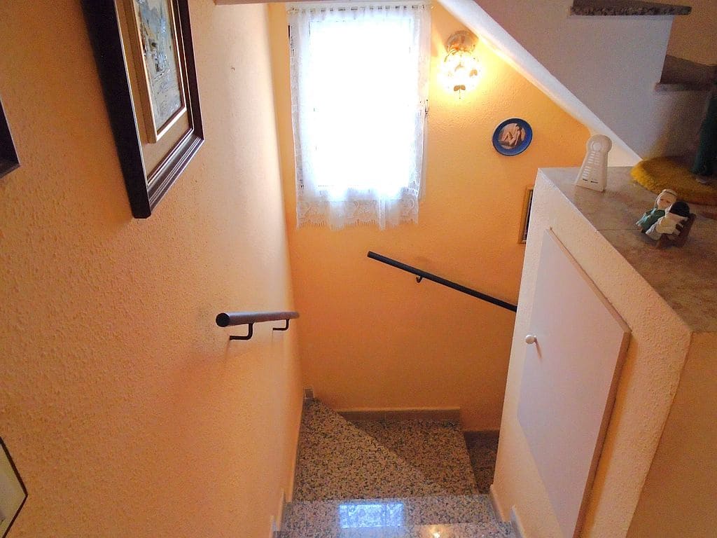 3 sypialnia Dom na sprzedaż w Playa Flamenca z basenem garażem - 299 000 € (Ref: 8355683)