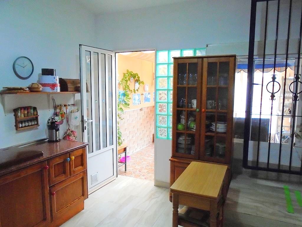 3 sypialnia Dom na sprzedaż w Playa Flamenca z basenem garażem - 299 000 € (Ref: 8355683)