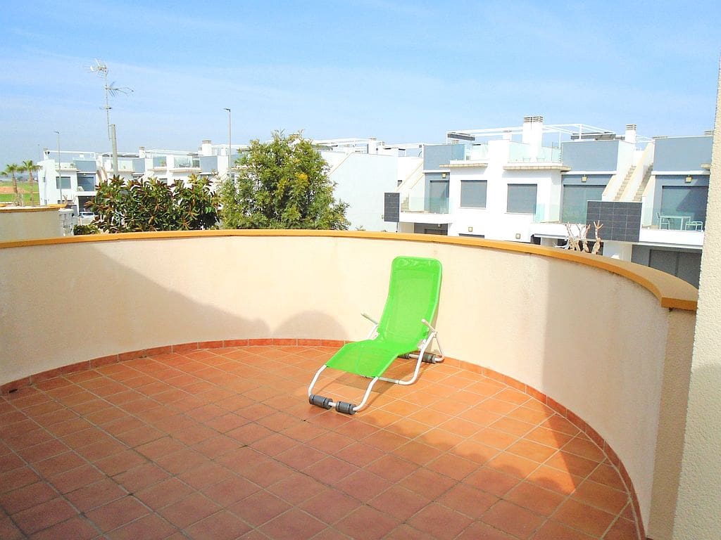 Chalet de 3 habitaciones en Pilar de la Horadada en venta con piscina garaje - 260.000 € (Ref: 8680971)