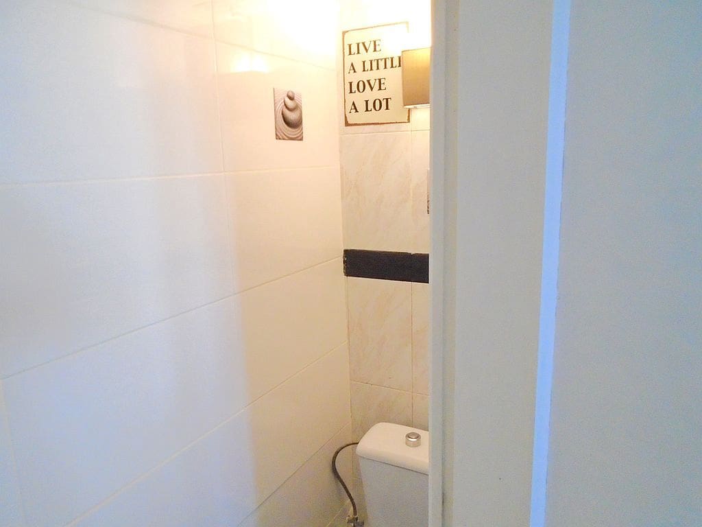 6 soveværelse Rækkehus til salg i Filipinas med swimmingpool garage - € 450.000 (Ref: 8989704)