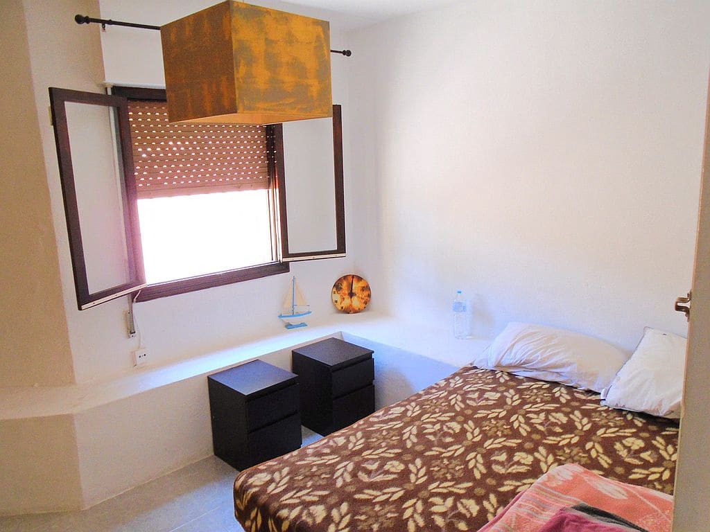 6 soveværelse Rækkehus til salg i Filipinas med swimmingpool garage - € 450.000 (Ref: 8989704)