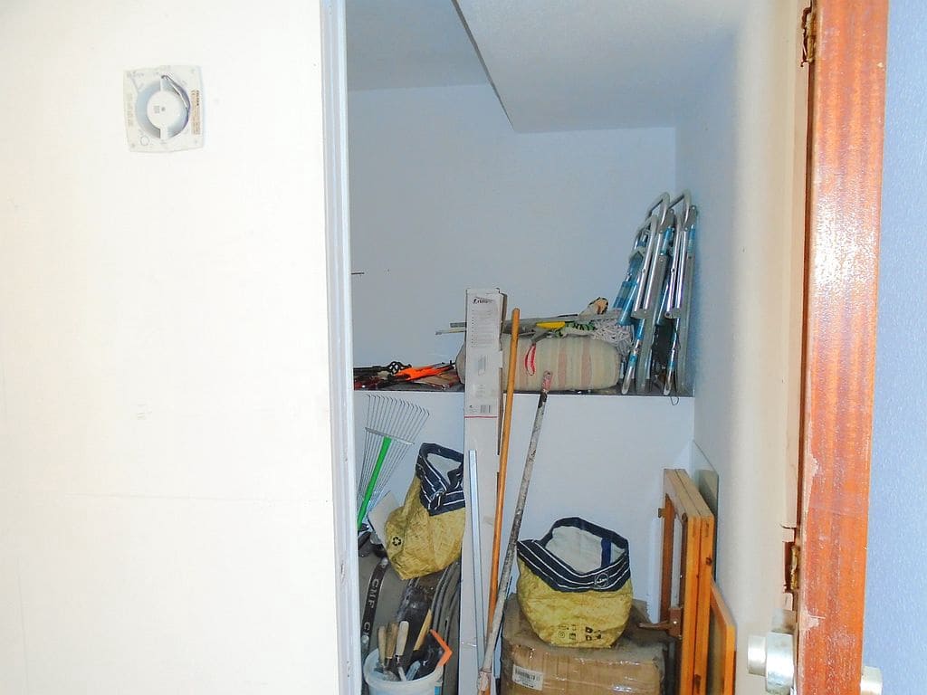 6 soveværelse Rækkehus til salg i Filipinas med swimmingpool garage - € 450.000 (Ref: 8989704)