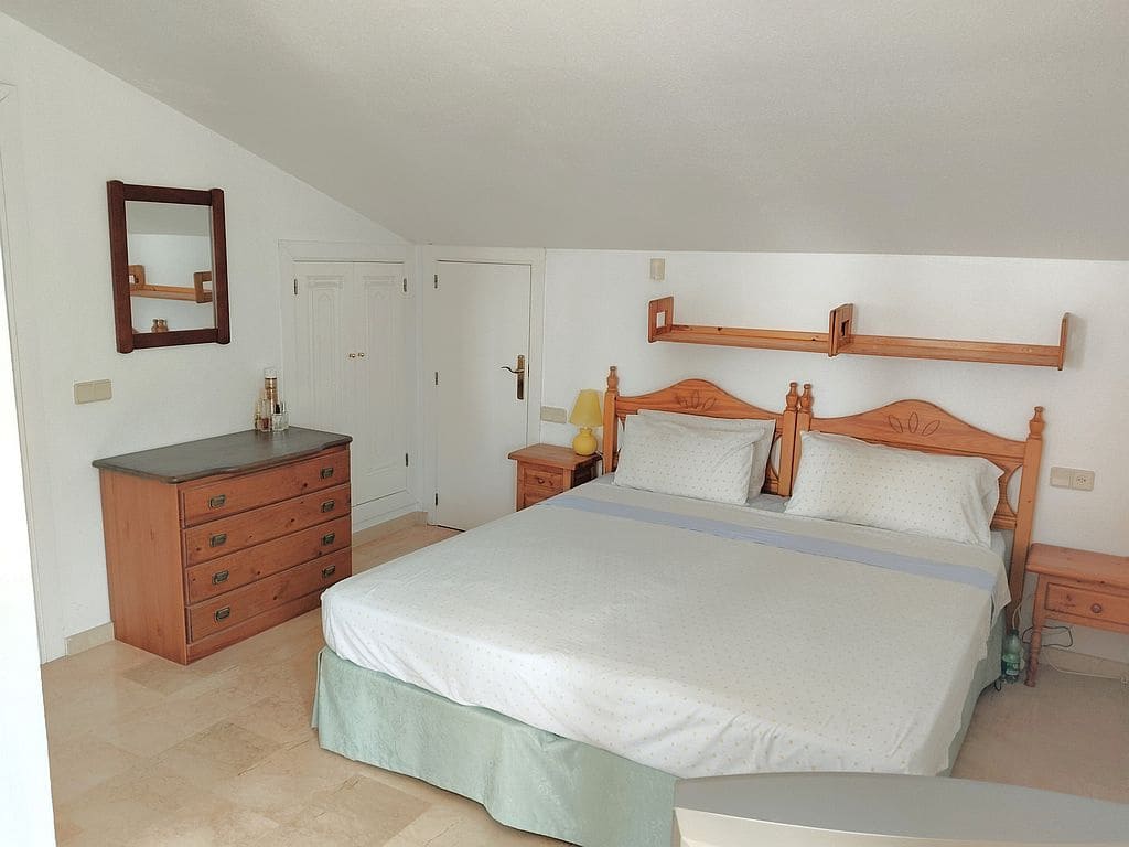 3 soveværelse Byhus til salg i Villamartin med swimmingpool garage - € 260.000 (Ref: 9193069)