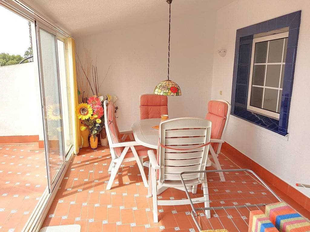 3 soveværelse Byhus til salg i Villamartin med swimmingpool garage - € 260.000 (Ref: 9193069)