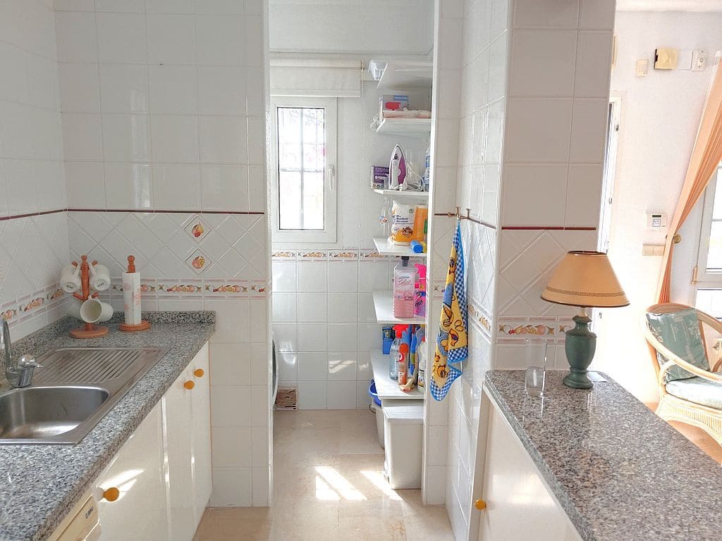 3 soveværelse Byhus til salg i Villamartin med swimmingpool garage - € 260.000 (Ref: 9193069)