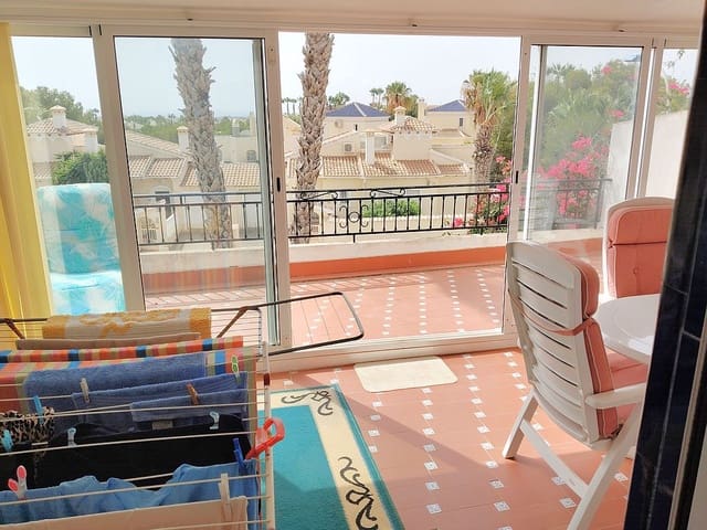 3 bedroom Townhouse for sale in Villamartin, Orihuela with pool garage - € 260,000 (Ref: 9193069)