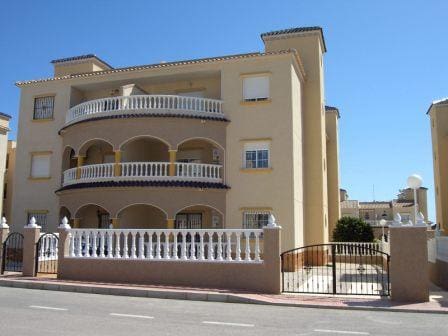Apartamento de 2 habitaciones en Orihuela Costa en venta con piscina - 145.000 € (Ref: 9283153)