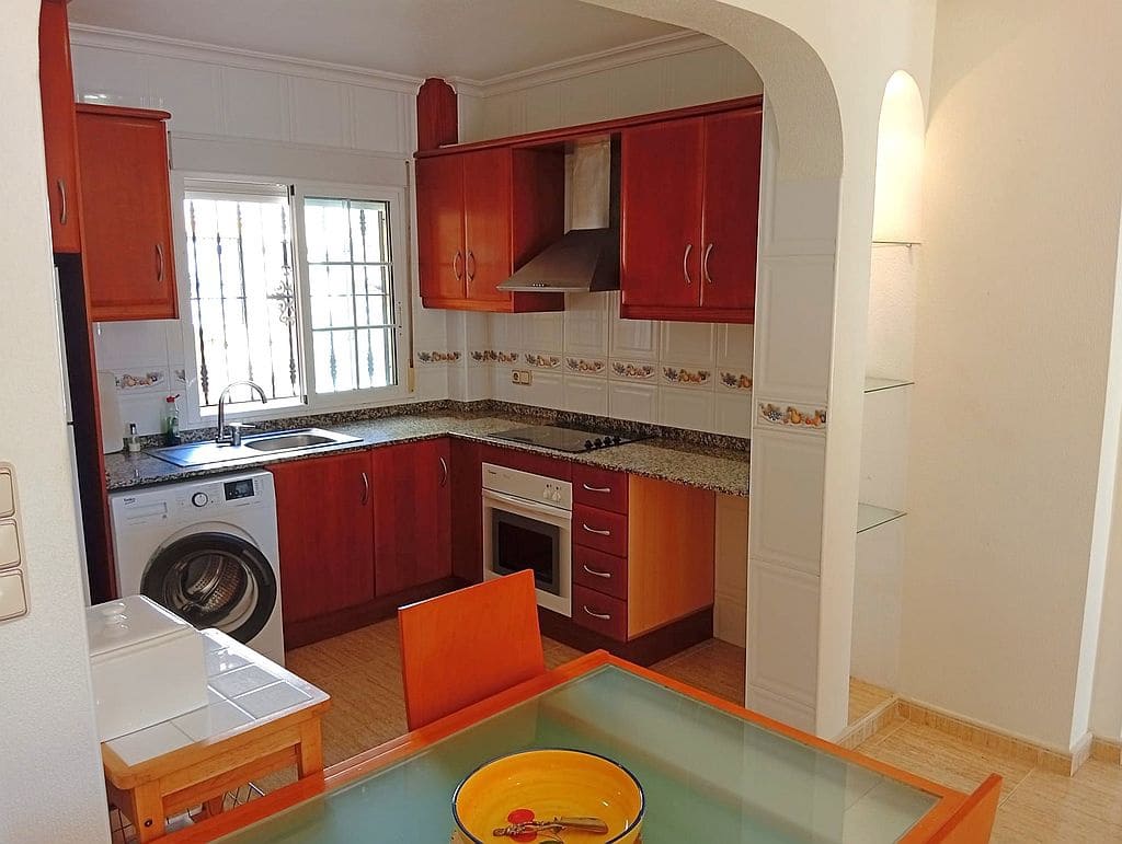 Apartamento de 2 habitaciones en Orihuela Costa en venta con piscina - 145.000 € (Ref: 9283153)