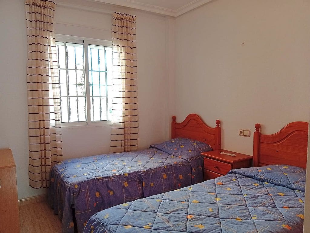 Apartamento de 2 habitaciones en Orihuela Costa en venta con piscina - 145.000 € (Ref: 9283153)