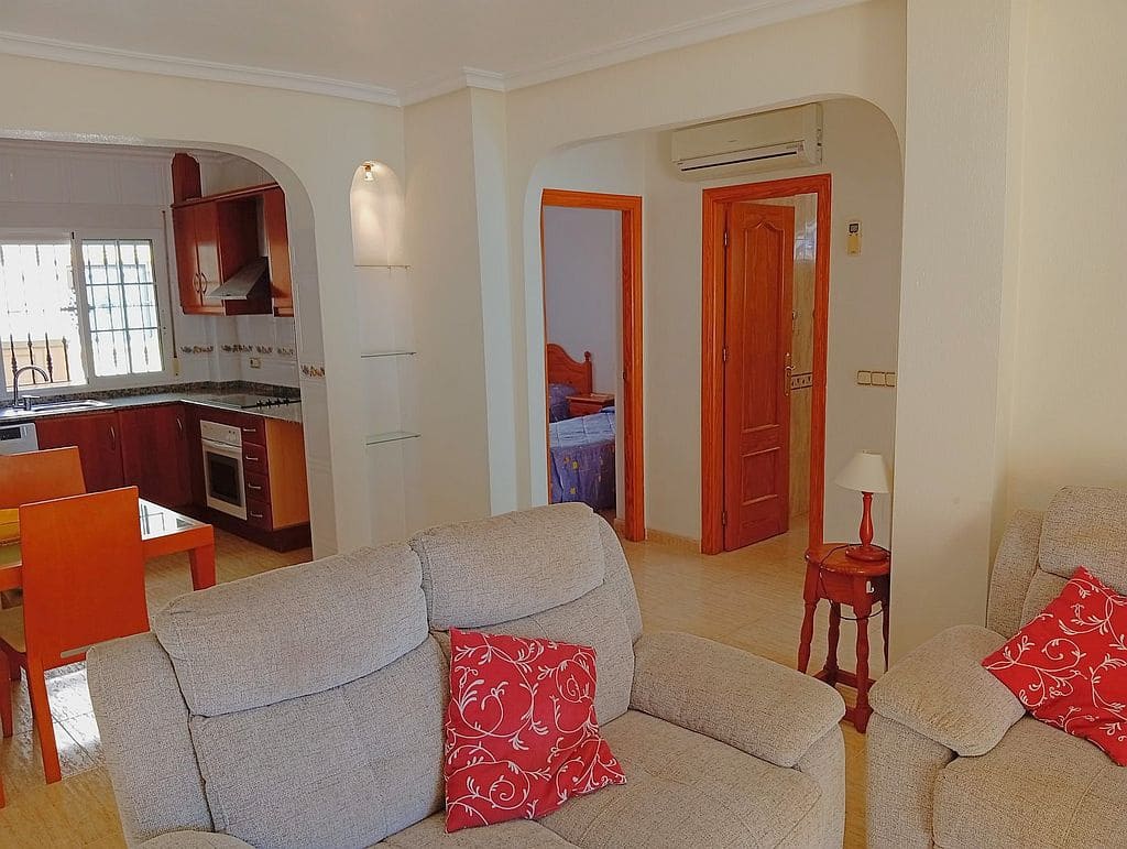 Apartamento de 2 habitaciones en Orihuela Costa en venta con piscina - 145.000 € (Ref: 9283153)