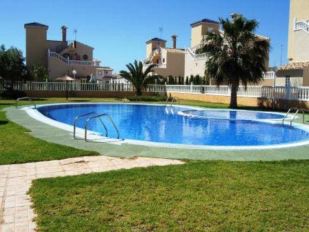 2 bedroom Apartment for sale in Orihuela Costa with pool - € 139,950 (Ref: 9283153)