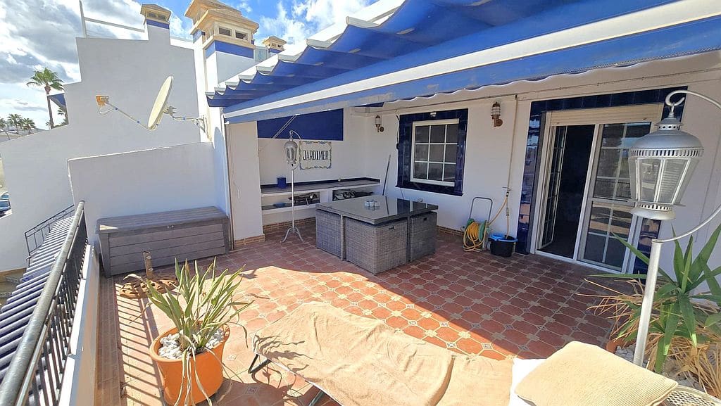 3 bedroom Townhouse for sale in Orihuela Costa with pool - € 239,950 (Ref: 9325418)