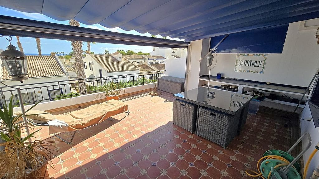 3 bedroom Townhouse for sale in Orihuela Costa with pool - € 239,950 (Ref: 9325418)