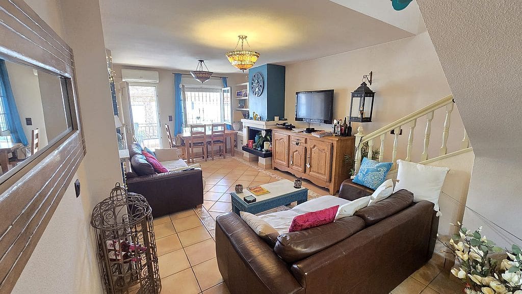 3 bedroom Townhouse for sale in Orihuela Costa with pool - € 239,950 (Ref: 9325418)