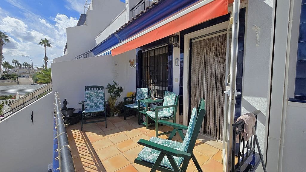 3 bedroom Townhouse for sale in Orihuela Costa with pool - € 239,950 (Ref: 9325418)