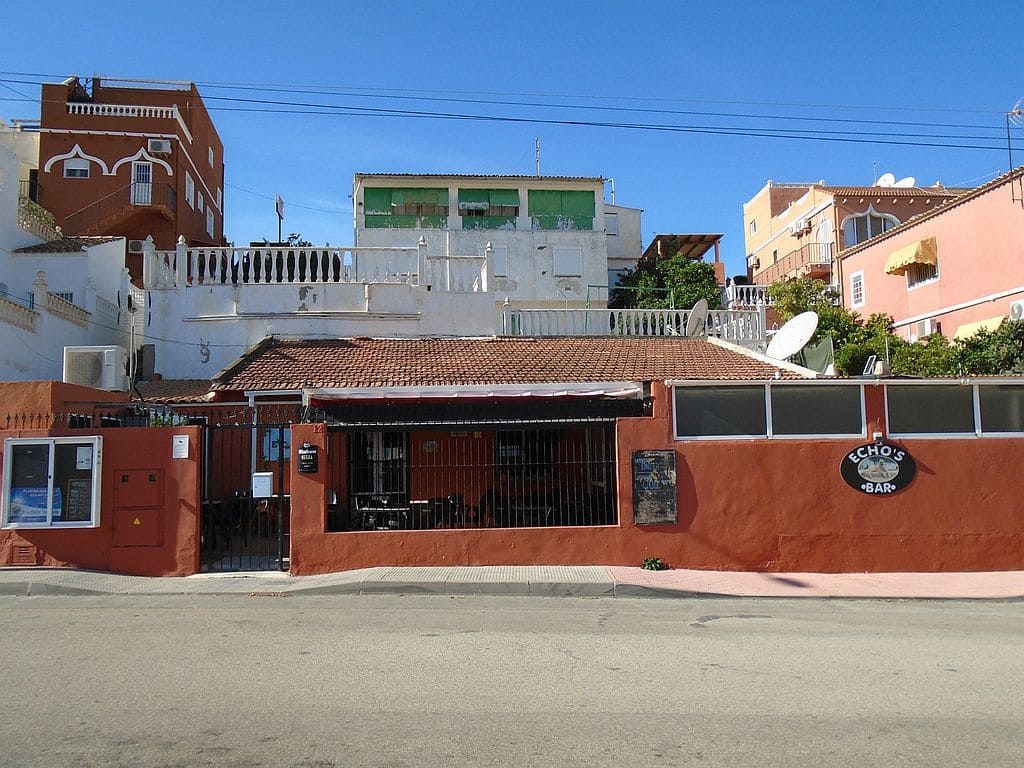 6 camera da letto Villetta a Schiera in vendita in San Miguel de Salinas con piscina - 550.000 € (Rif: 9360758)