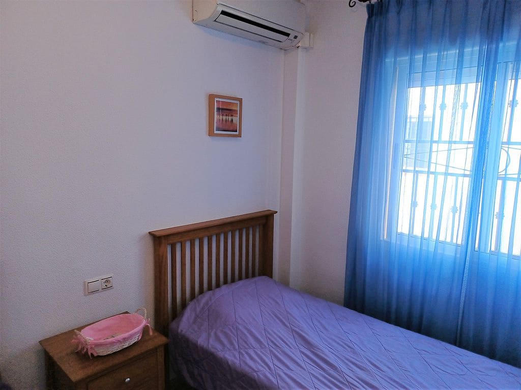 2 soveværelse Lejlighed til salg i Dream Hills med swimmingpool garage - € 135.000 (Ref: 9386684)