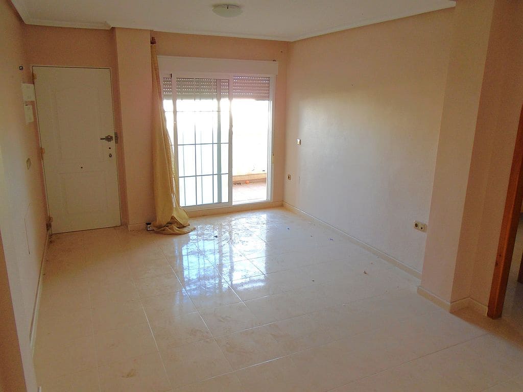 2 bedroom Apartment for sale in Orihuela Costa with pool garage - € 110,000 (Ref: 9397041)
