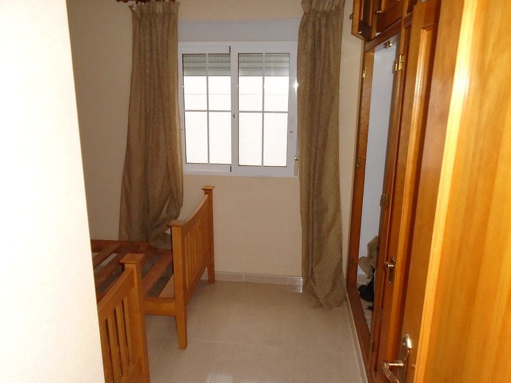 2 bedroom Apartment for sale in Orihuela Costa with pool garage - € 110,000 (Ref: 9397041)