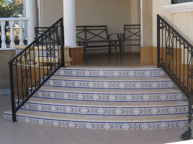 Casa de 3 habitaciones en Las Filipinas en venta con piscina garaje - 249.500 € (Ref: 9632761)