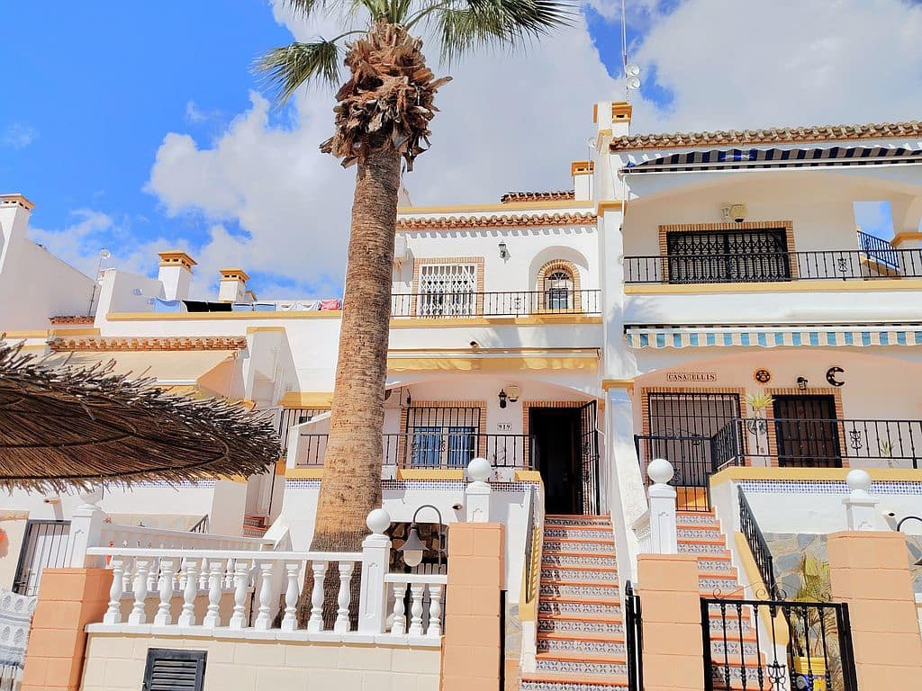 2 chambre Maison de Ville à vendre à Orihuela Costa avec piscine - 220 000 € (Ref: 9665445)