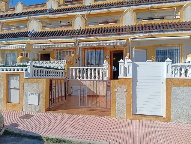 3 slaapkamer Huis te koop in Playa Flamenca, Orihuela met zwembad garage - € 180.000 (Ref: 9676551)