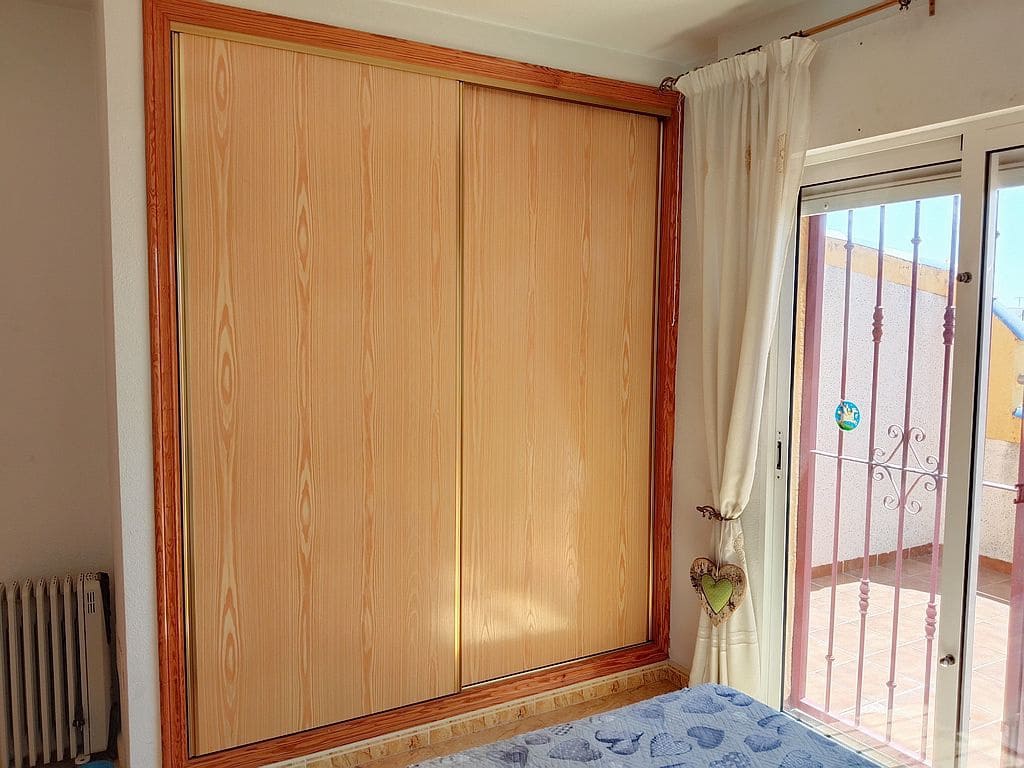 3 soveværelse Byhus til salg i Playa Flamenca med swimmingpool garage - € 180.000 (Ref: 9676551)