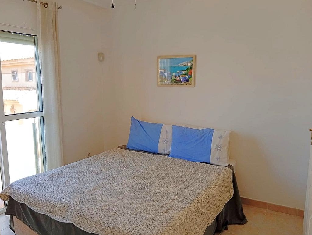 3 bedroom Townhouse for sale in Playa Flamenca with pool garage - € 275,000 (Ref: 9761468)