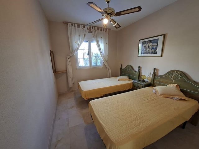 2 makuuhuone Bungalow myytävänä paikassa Villamartin, Orihuela mukana uima-altaan - 229 000 € (Ref: 9772503)