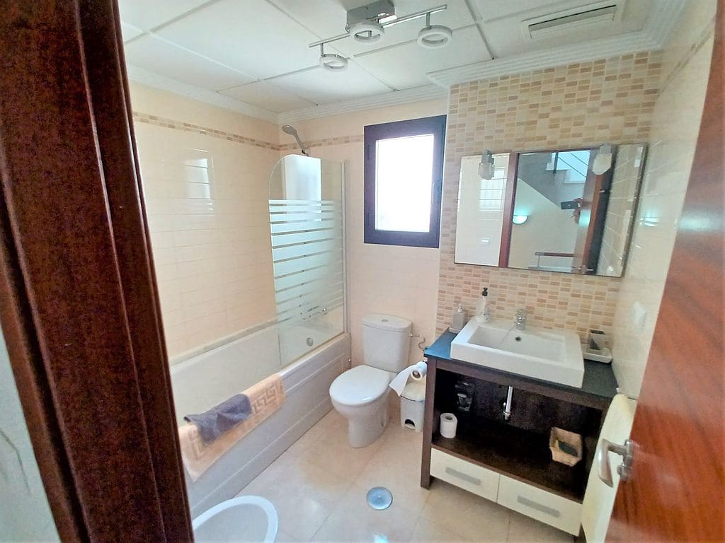 2 chambre Appartement à vendre à Orihuela Costa avec piscine - 225 000 € (Ref: 9801443)