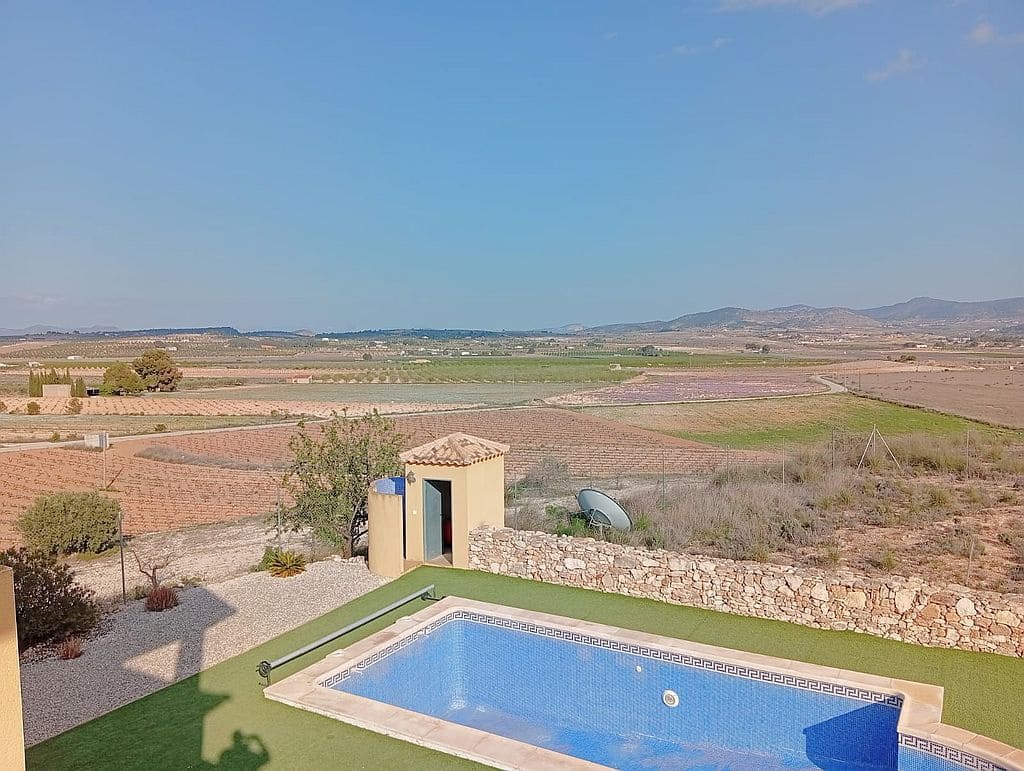 4 camera da letto Finca/Casa di Campagna in vendita in Pinoso con piscina garage - 349.000 € (Rif: 9805455)