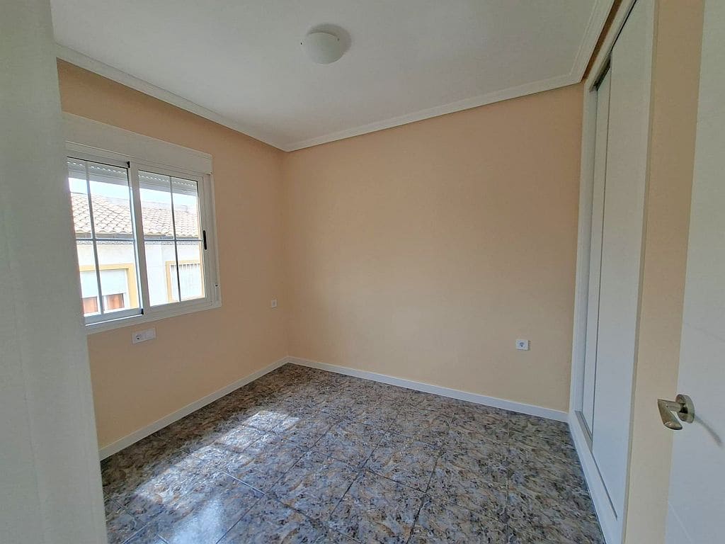 2 soveværelse Lejlighed til salg i Playa Flamenca med swimmingpool - € 179.000 (Ref: 9829777)