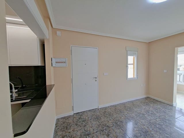 2 soveværelse Lejlighed til salg i Playa Flamenca, Orihuela med swimmingpool - € 179.000 (Ref: 9829777)