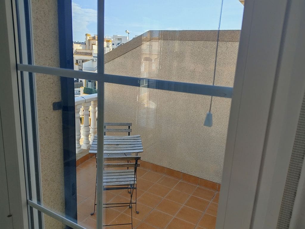 2 soveværelse Byhus til salg i Villamartin med swimmingpool garage - € 279.900 (Ref: 9861138)