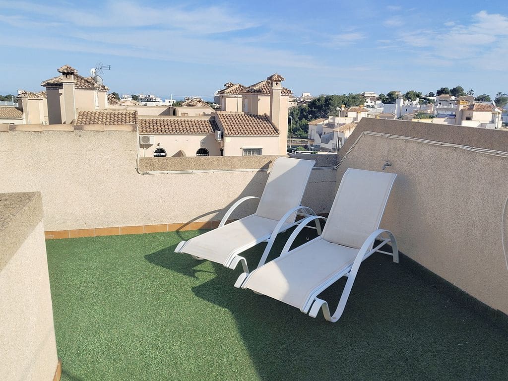 2 soveværelse Byhus til salg i Villamartin med swimmingpool garage - € 279.900 (Ref: 9861138)