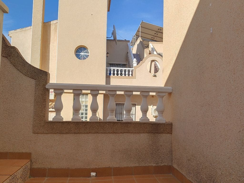 2 soveværelse Byhus til salg i Villamartin med swimmingpool garage - € 279.900 (Ref: 9861138)