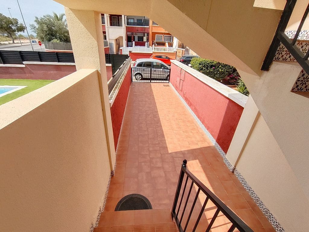 2 bedroom Apartment for sale in Dream Hills with pool garage - € 165,000 (Ref: 9893127)