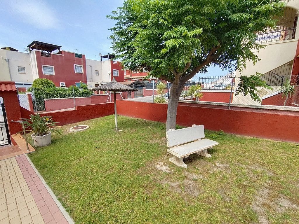 2 bedroom Apartment for sale in Dream Hills with pool garage - € 165,000 (Ref: 9893127)