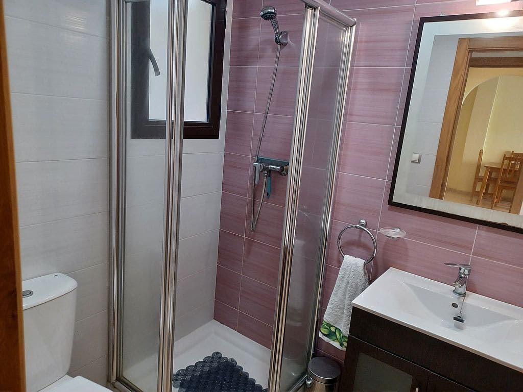 2 quarto Apartamento para arrendar em San Miguel de Salinas com piscina - 675 € (Ref: 9902178)